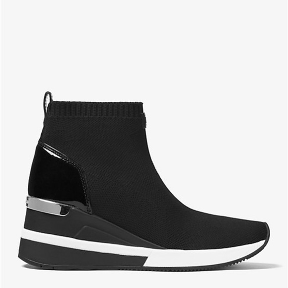 Michael KORS Skyler Stretch Knit Sock Sneakers size 9.5 - Picture 2 of 12